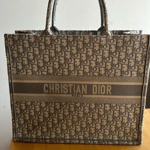 COPY - Dior book tote . Condition is used